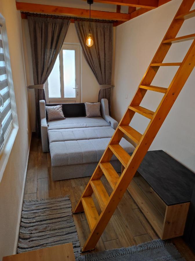 Appartamento The Little White House Sibiu Esterno foto